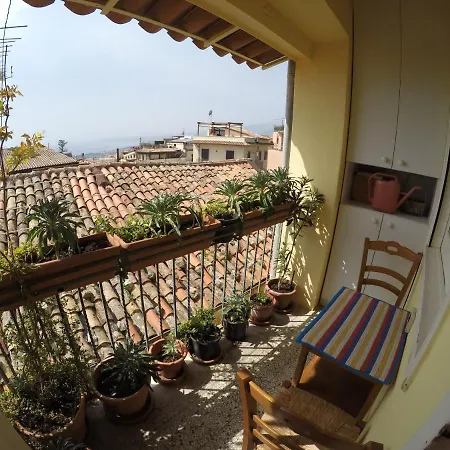 Nini Historic Centre Taormina